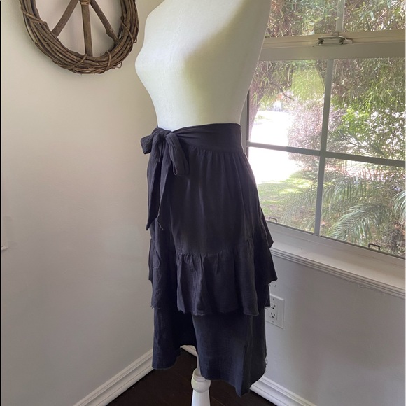 Raquel Allegra Knee-length Skirt - Picture 5 of 11